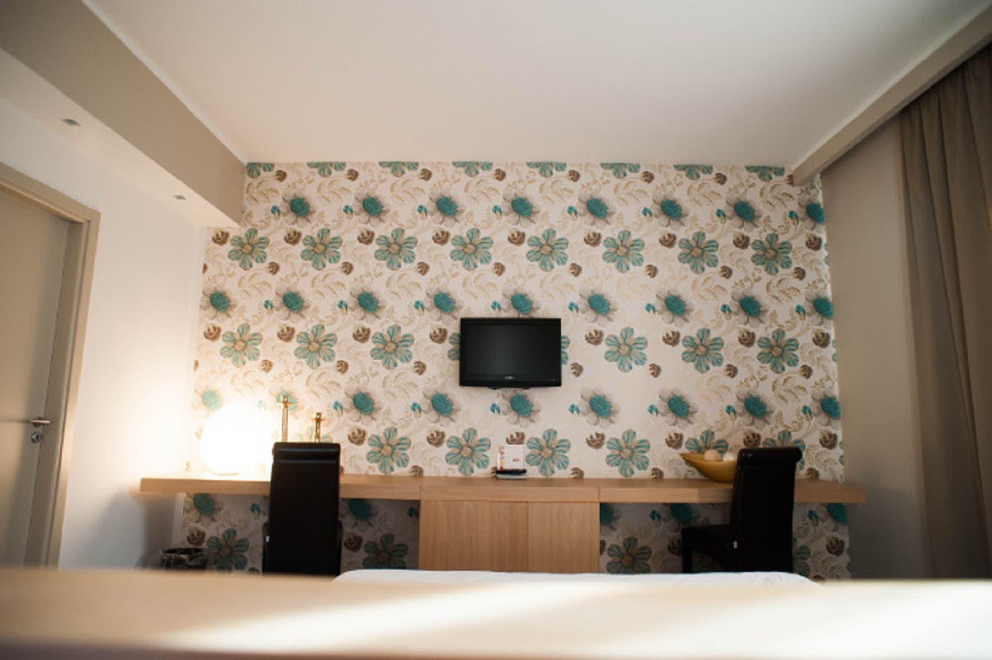 Ferrohotel Μόντικα Εξωτερικό φωτογραφία