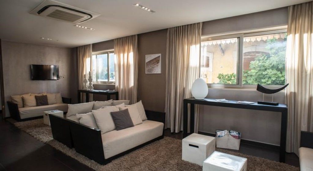 Ferrohotel Μόντικα Εξωτερικό φωτογραφία